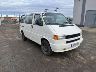 VOLKSWAGEN TRANSPORTER T4 Caravelle 1.9 (8 személyes ) 70C 2H2 8