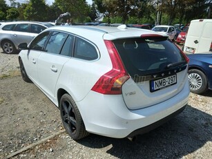 VOLVO V60 1.6 D DRIVe Summum Bőr!Navi!Tempomat!Parkradar!Xenon!