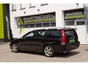 VOLVO V70 2.5 R Black Stone ++ az IKON !! Maximum Extra ++Vigyázat függőséget okoz !!