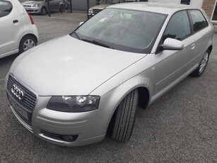 AUDI A3 1.6 Ambiente