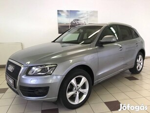 AUDI Q5 2.0 TFSI quattro S-tronic Navi+Kamera!X...