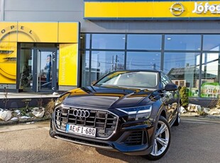 AUDI Q8 50 TDI quattro Tiptronic ic Áfás! Magya...