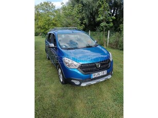 DACIA LODGY 1.6 SCe Stepway (7 személyes )