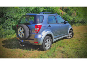 DAIHATSU TERIOS 1.5 4WD Top S