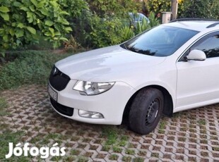 Eladó Skoda Superb