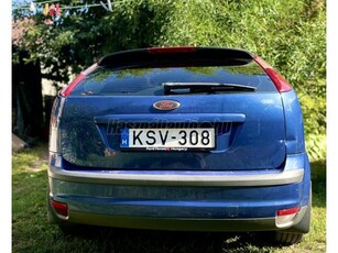 FORD FOCUS 1.6 Ghia