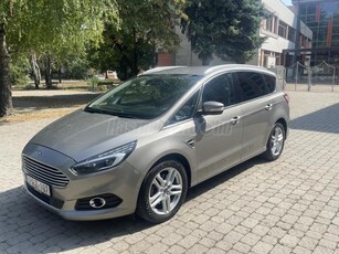 FORD S-MAX 2.0 TDCi Titanium Powershift [7 személy] Full+Magyar+1.tulaj+Gari