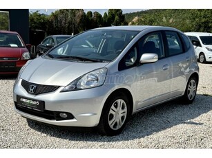 HONDA JAZZ 1.4 Elegance 135e km. Friss szerviz