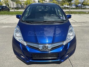 HONDA JAZZ 1.4 Hybrid (Automata) ABS ESP DIGIT-KLIMA TEMPOMAT PANORAMA ÜVEGTETŐ 8XLÉGZSÁK GYÁRI 15ALU!