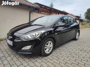 Hyundai I30 1.4 CRDi Life Végig márkaszervizben...