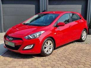 HYUNDAI I30 1.6 CRDi LP ISG Business Life NAGYON SZÉP IGÉNYES ÁLLAPOT.KLÍMA.ÜLÉSFŰTÉS.TEMPOMAT.LED MENETFÉNY.PROJEKTOR.RAD