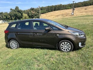 KIA CARENS 1.7 CRDI LX [7 személy]