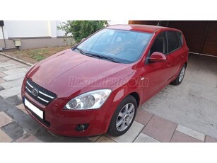 KIA CEE'D 1.6 CRDi EX