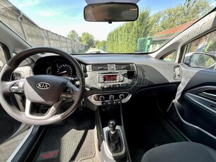 KIA RIO 1.2 UB 3 ajtós. 124e km. klíma. téligumi. jó állapotú. MAGÁNSZEMÉLY