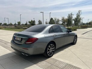 MERCEDES-BENZ E 220 d 4Matic 9G-TRONIC Magyar. 1 tulaj. Szervízkönyv