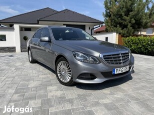 Mercedes-Benz E 350 Bluetec 4Matic Avantgarde (...