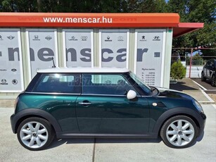 MINI COOPER 1.6 D R56