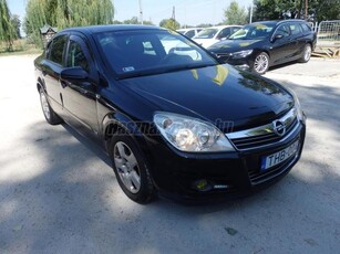 OPEL ASTRA H 1.6 Enjoy