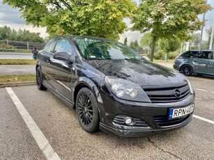 OPEL ASTRA H 1.9 CDTI GTC Sport