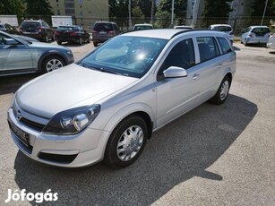 Opel Astra H Caravan 1.4 Essentia Megkímélt áll...