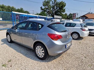 OPEL ASTRA J 1.6 Enjoy