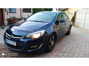 OPEL ASTRA J 1.6 Enjoy Mo.-i. klíma. vezetett szervikönyv