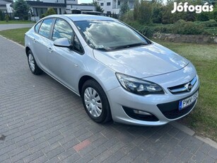 Opel Astra J Sedan 1.6 Enjoy EURO6 Magyar---142...