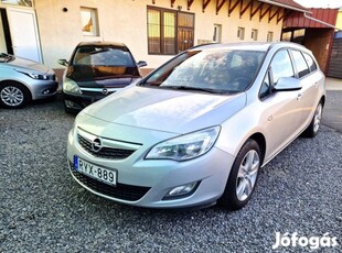 Opel Astra J Sports Tourer 1.4 Sport Friss műsz...