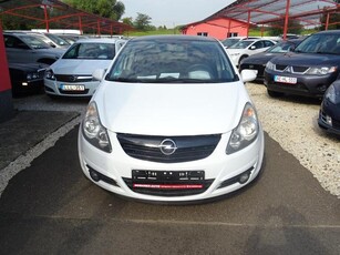 OPEL CORSA 1.4 Color Edition