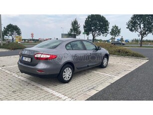 RENAULT FLUENCE 1.6 Confort EURO5 Sedan