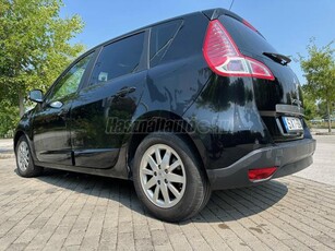 RENAULT SCENIC Scénic 1.6 16V Authentique