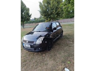 SUZUKI SWIFT 1.3 GLX CD AC Mistic Plus