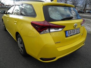 TOYOTA AURIS Touring Sports 1.4 D-4D Active Comfort