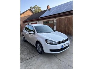 VOLKSWAGEN GOLF VI 1.6 TDi Comfortline