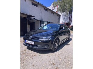 VOLKSWAGEN JETTA VI 1.4 TSI Highline DSG