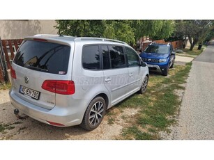 VOLKSWAGEN TOURAN 2.0 CR TDI Comfortline [7 személy] 1T