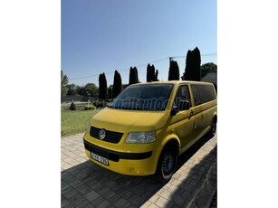 VOLKSWAGEN TRANSPORTER T5 2.5 TDI Caravelle Comfortline