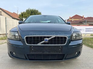 VOLVO S40 1.6 D Momentum // Tempomat // Ülésfűtés // Frissen szervizelve //