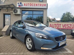 VOLVO V40 1.6 D [D2] Momentum NAVI-TOLATÓRADAR-TEMPOMAT-BLUETOOTH-FRISS SZERVIZ