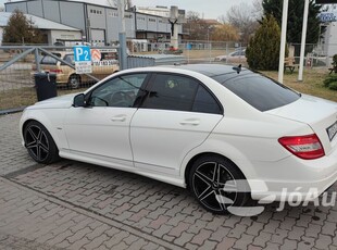 C-350 4MATIC-AVANTGARDE-AUT