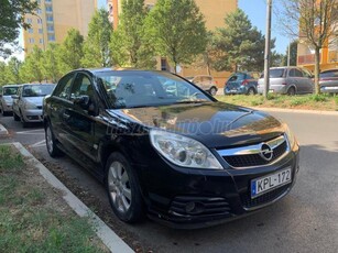 OPEL VECTRA C 1.9 CDTI Cosmo