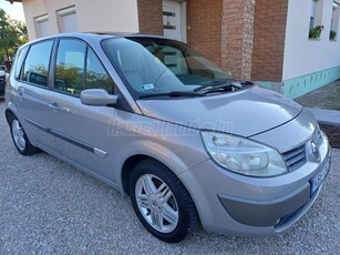 RENAULT SCENIC Scénic 2.0 Privilege Friss műszakival!