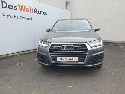 AUDI Q7 3.0 V6 TDI quattro Tiptronic ic [7 személy] S-Line