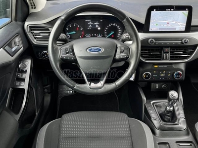 FORD FOCUS 1.5 EcoBoost Business / Mo-i!/ Akár 1 Év Garancia!/ 146eKm!/ 1. Tulaj!/ Sávtartó/ Ülésfűtés/ Tempomat!