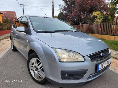 FORD FOCUS 1.6 Ghia Gyönyörű állapot. magyar!