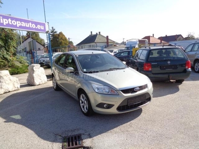 FORD FOCUS 1.6 Trend