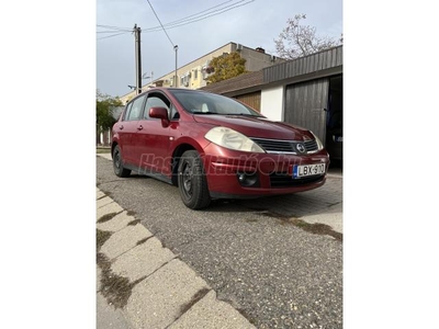 NISSAN TIIDA 1.6 Acenta