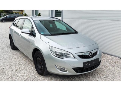 OPEL ASTRA J Sports Tourer 1.7 CDTI Enjoy