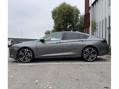 OPEL INSIGNIA Grand Sport 2.0 T Innovation Start Stop AWD (Automata) Napfénytető. hűt-fűt masszírozós ülés. BOSE. Téli-Nyári gumi