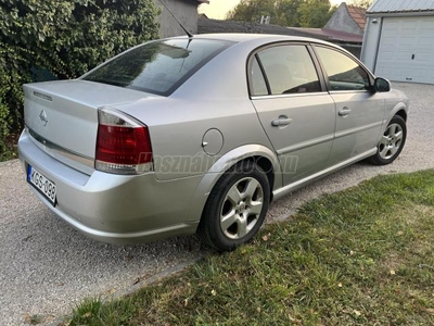 OPEL VECTRA C 1.6 Essentia 100.000 KM